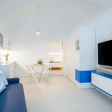 Al Castello Relais Bed & Breakfast 4*