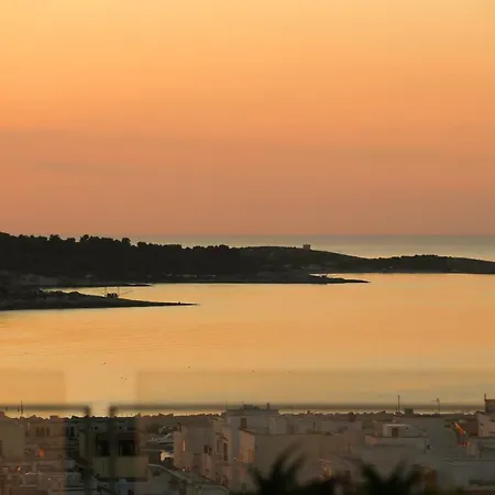Al Castello Relais Bed & Breakfast 3*